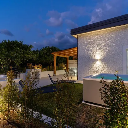 Gasthuis Gisa - Oasi Mediterranea 3*