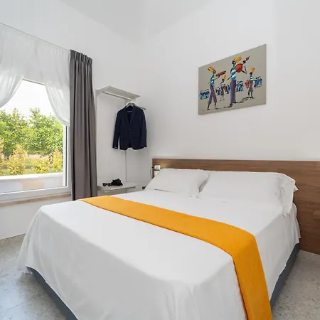 Gisa - Oasi Mediterranea 3* Calalunga-Pietragrande
